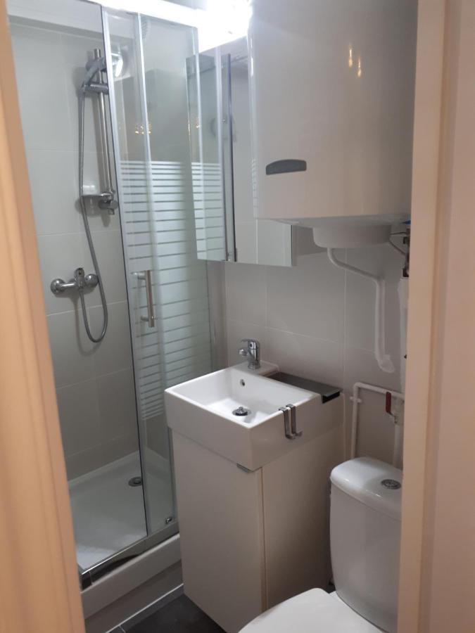 Cosy Studio Of 17 Square Meters At Place Monge 75005 파리 외부 사진